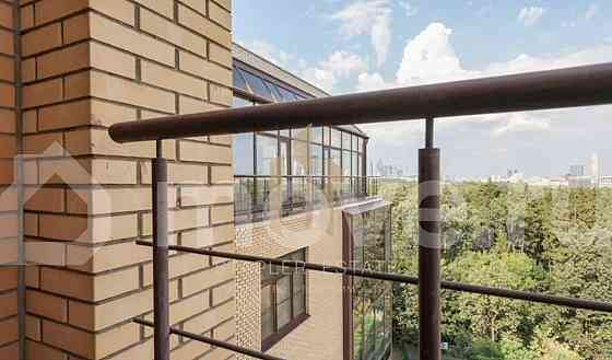 Студия, 409.8 м2, 7/7 эт. Москва