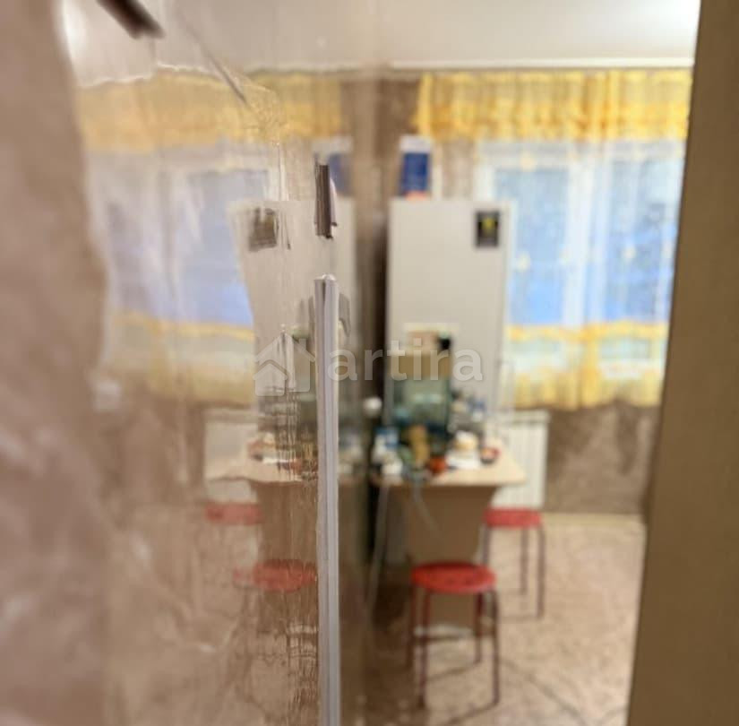 Комната, 10 м2, 1/5 эт. Екатеринбург - изображение 4