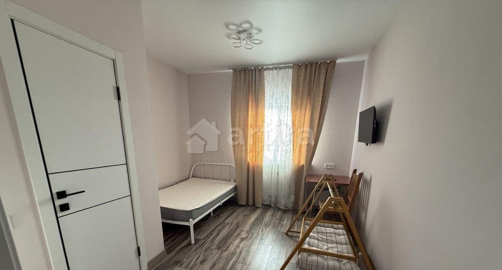 Комната, 20 м2, 1/2 эт. Братск - изображение 1