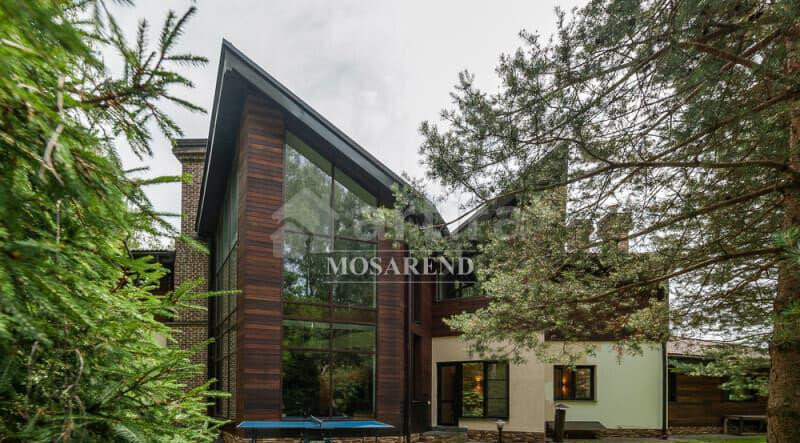 Коттедж, 720 м2 Солнечногорск - изображение 1