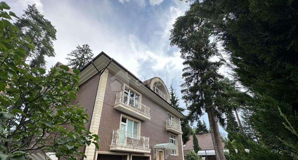 Коттедж, 760 м2, 16 соток, 3 эт. Одинцово - изображение 1