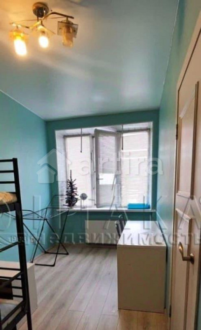 Комната, 24 м2, 4/5 эт. Санкт-Петербург - изображение 1