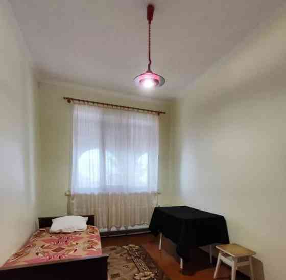 Комната, 100 м2, 2/2 эт. Симферополь