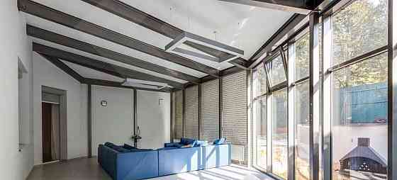 Таунхаус, 680 м2, 3 сотки, 4 эт. Москва