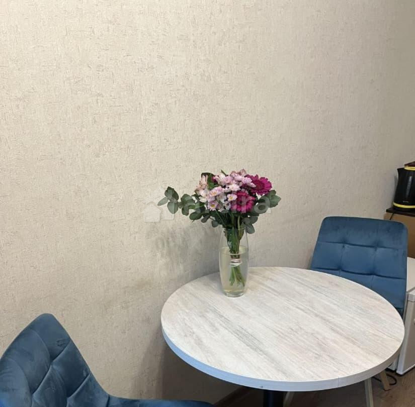 Комната, 100 м2, 1/2 эт. Санкт-Петербург - изображение 2