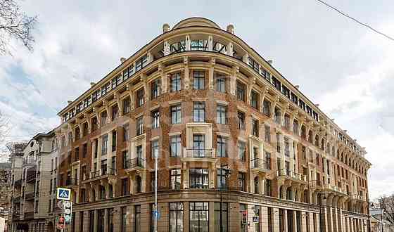 4-комн. квартира, 252.1 м2, 3/7 эт. Москва