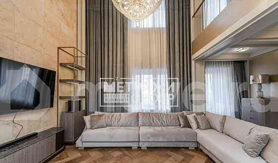 5-комн. квартира, 238.1 м2, 4/7 эт. Москва