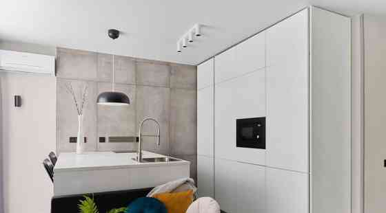 1-комн. квартира, 30 м2, 15/18 эт. Тюмень