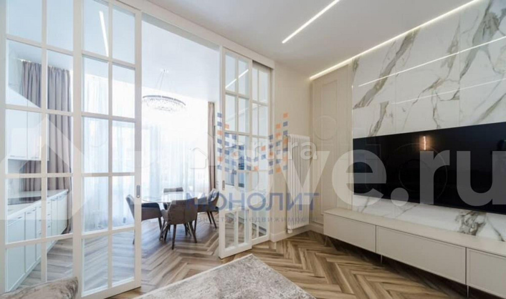 4-комн. квартира, 111 м2, 1/3 эт. Москва - изображение 1