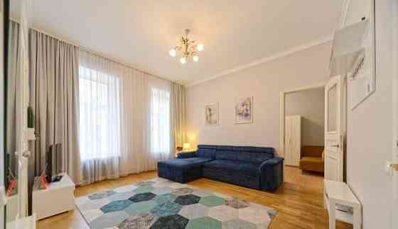 2-комн. квартира, 62 м2, 4/5 эт. Санкт-Петербург