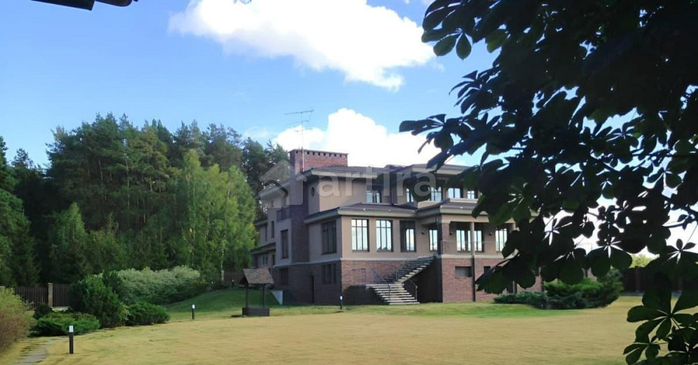 Дом, 850 м2, 44 сотки, 3 эт. Солнечногорск - изображение 2