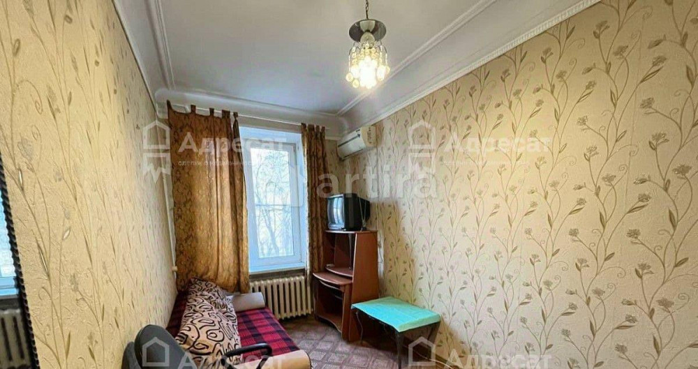 Комната, 13 м2, 2/5 эт. Волгоград - изображение 2