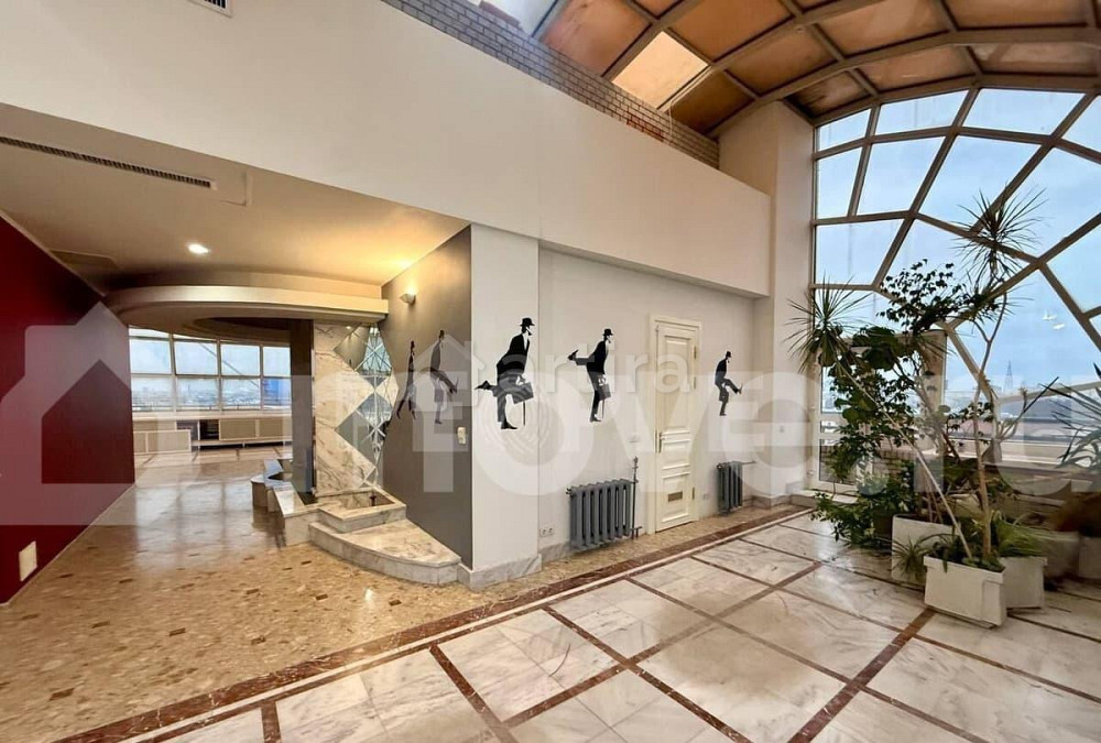 4-комн. апарт-ы, 180 м2, 9/9 эт. Москва - изображение 1