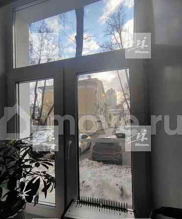 3-комн. квартира, 73.5 м2, 1/3 эт. Москва