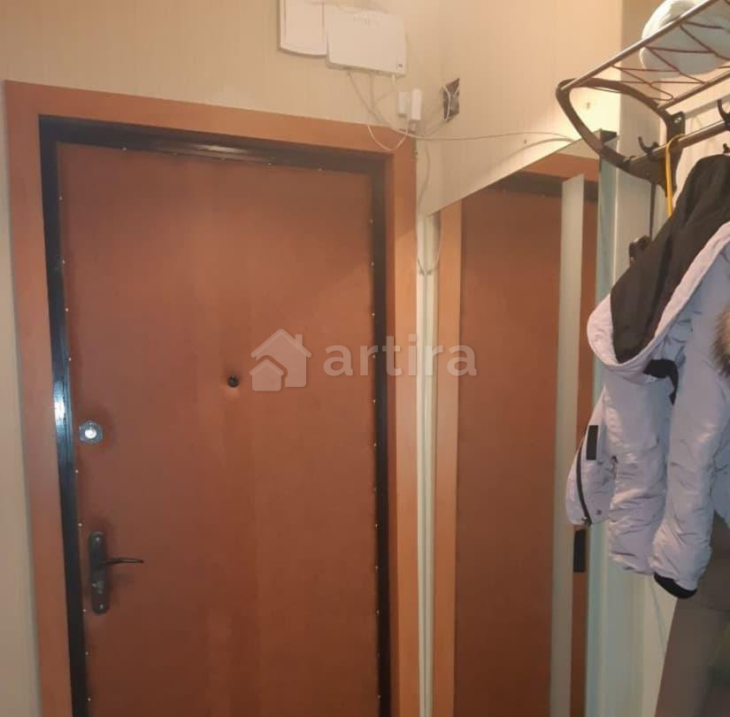 Комната, 13 м2, 6/9 эт. Москва - изображение 1