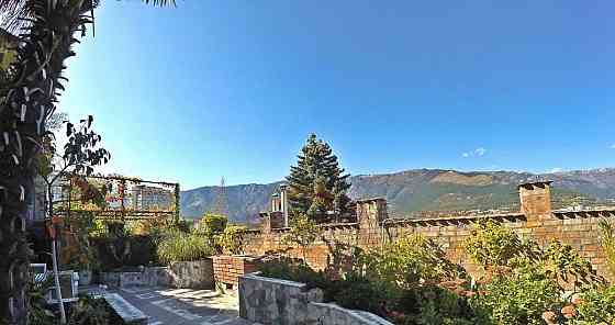 Дом, 160 м2, 1 сотка, 2 эт. Ялта