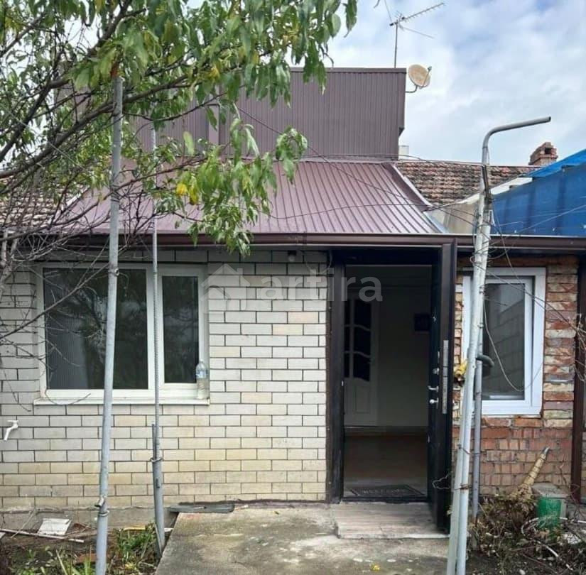 Дом, 40 м2, 1 сотка, 1 эт. Минеральные Воды - изображение 1