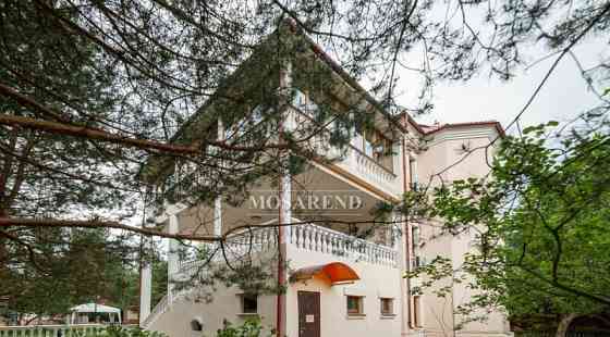 Дом, 400 м2 Москва