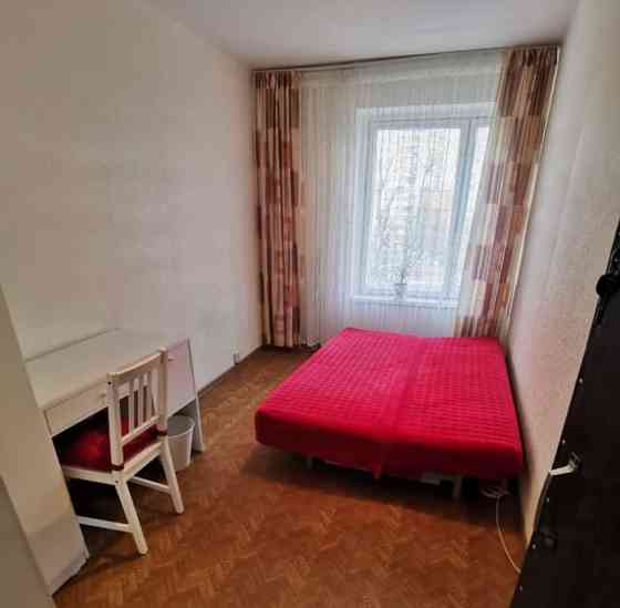 Комната, 56 м2, 5/5 эт. Москва