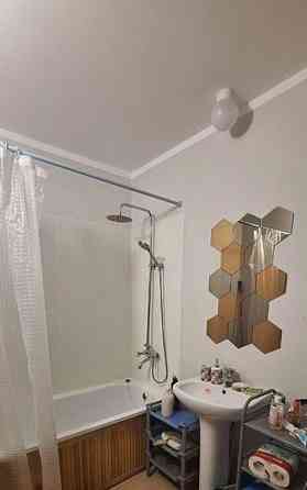 Комната, 60 м2, 1/9 эт. Екатеринбург