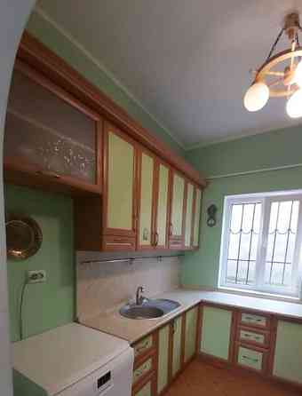 Дом, 240.6 м2, 2 сотки, 3 эт. Алупка