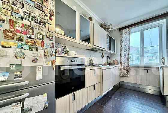 4-комн. квартира, 92 м2, 4/5 эт. Москва