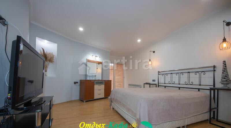 Дом, 100 м2 Феодосия - изображение 2