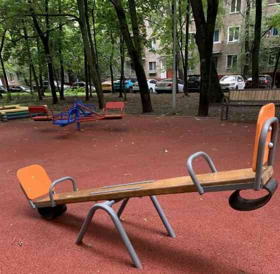 Комната, 40.5 м2, 2/5 эт. Москва