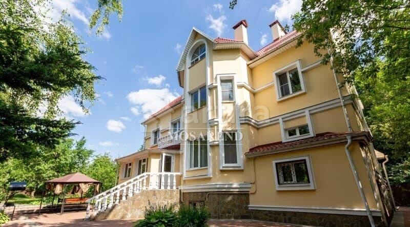 Коттедж, 480 м2 Апрелевка - изображение 1