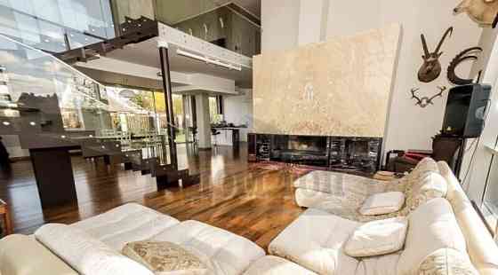 Коттедж, 600 м2 Мытищи