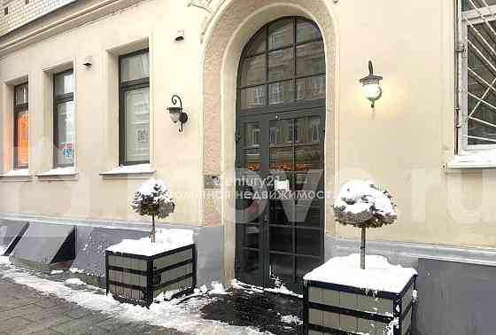 4-комн. квартира, 103.6 м2, 2/4 эт. Москва