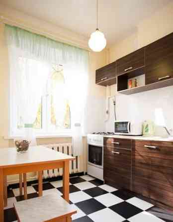 1-комн. квартира, 38 м2, 1/5 эт. Москва