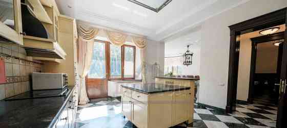 Коттедж, 1200 м2 Щёлково