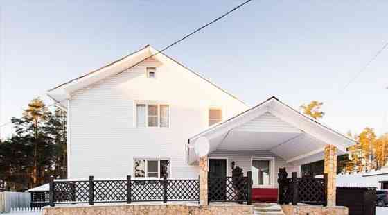 Коттедж, 260 м2 Санкт-Петербург