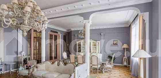 4-комн. квартира, 188 м2, 4/6 эт. Москва