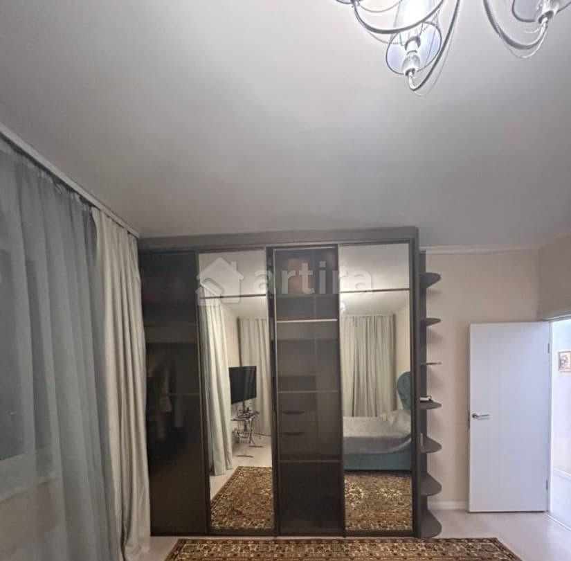 Комната, 30 м2, 21/35 эт. Красногорск - изображение 1