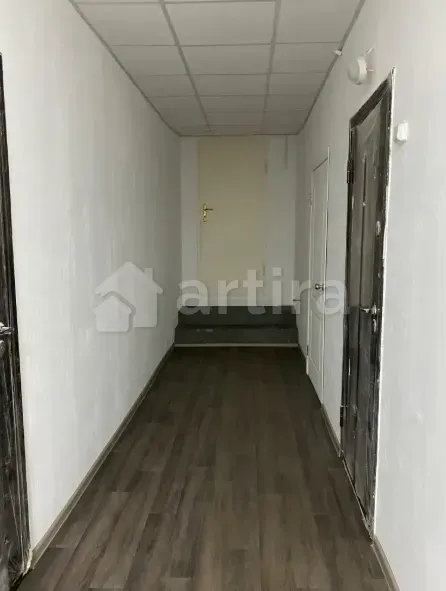 Продается Офис, 25.8 м² 2/2 Уссурийск - изображение 2
