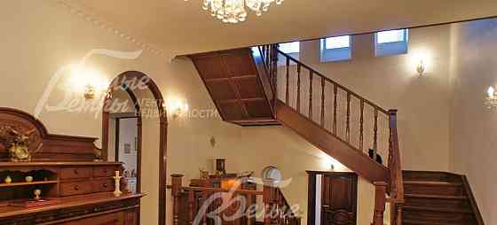 Дом, 590 м2, 20 соток, 4 эт. Москва