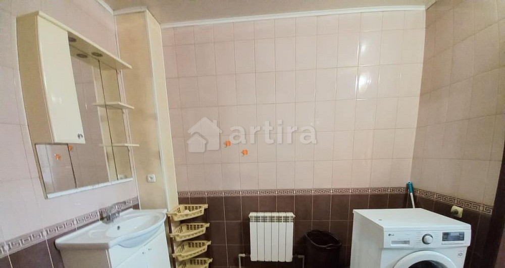 Дом, 250 м2, 4 сотки, 3 эт. Евпатория - изображение 4