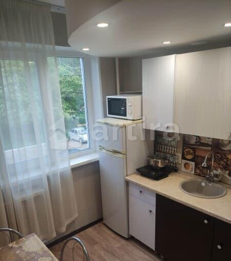 2-комн. квартира, 50 м2, 2/5 эт. Рефтинский - изображение 1