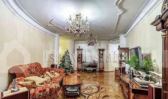 6-комн. квартира, 237 м2, 6/26 эт. Москва