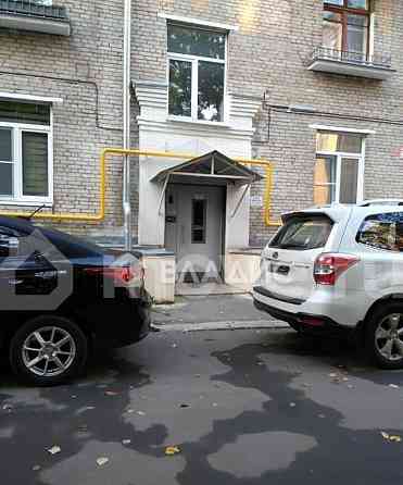 4-комн. квартира, 96.5 м2, 2/5 эт. Москва