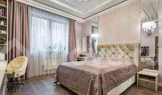 2-комн. квартира, 70 м2, 8/14 эт. Москва