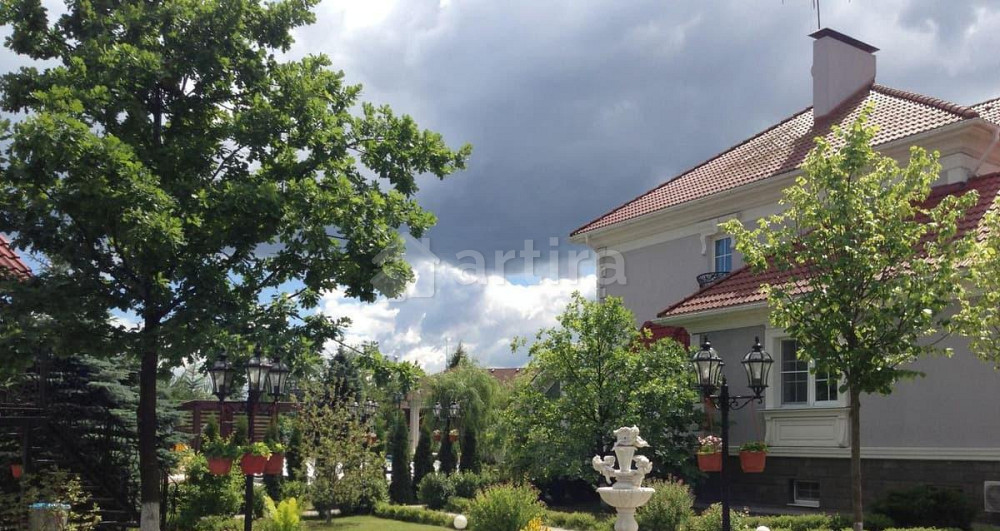 Дом, 950 м2, 30 соток, 3 эт. Одинцово - изображение 1