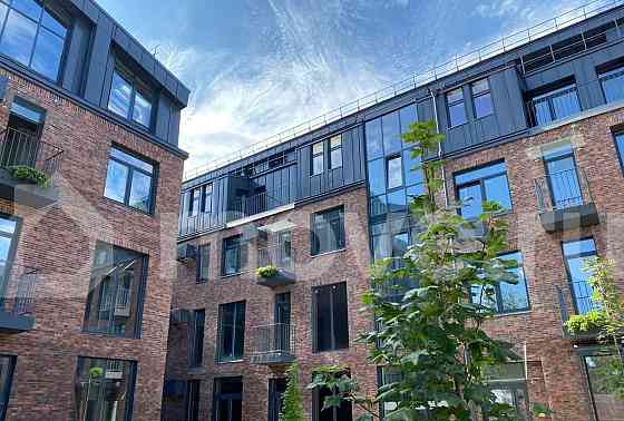 Студия, 97 м2, 4/5 эт. Москва