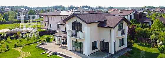 Дом, 300 м2, 20 соток, 2 эт. Мытищи