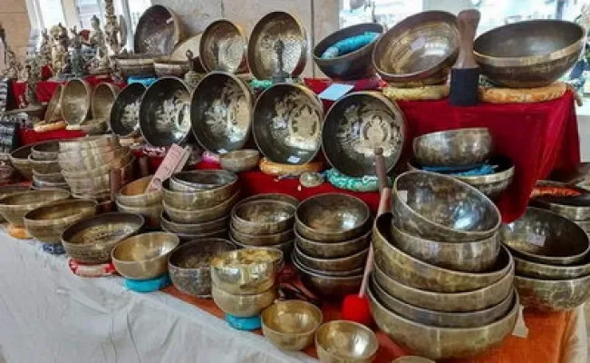 1764945098431-05-1764945098275_main