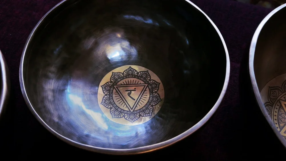 Набор 7 поющих чаш Healingbowl® Чакра Энерджи® Premium 21,5 - 28,7 см - фото 5