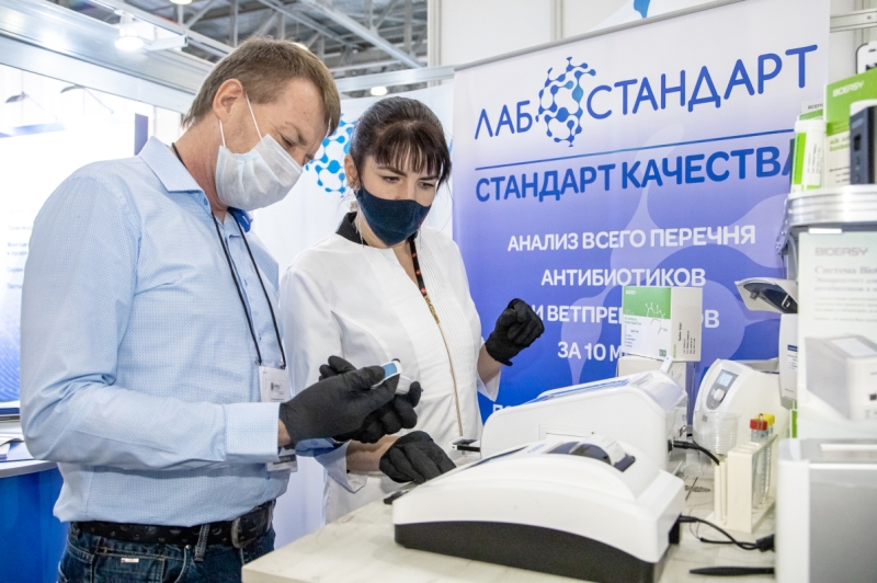 Лабстандарт на выставке DairyTech 2022