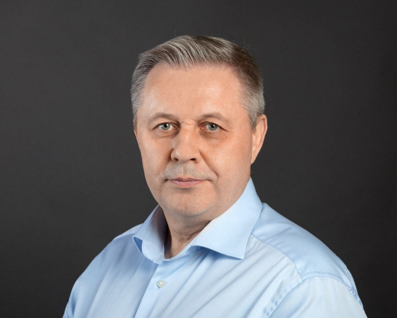 Mikhail Danilov, Avgust company